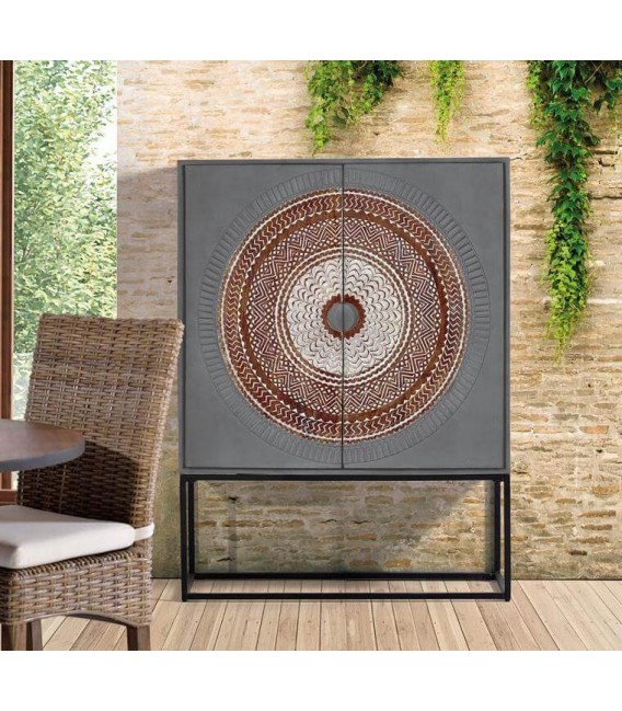 Armario alacena étnico de madera tallada y estructura de hierro negro. Mdmhogar