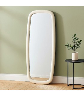 Espejo vestidor de madera DM con acabado crema brillo estilo chic. Mdmhogar