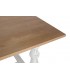 Mesa XL de comedor en madera natural y patas blancas torneadas. 4