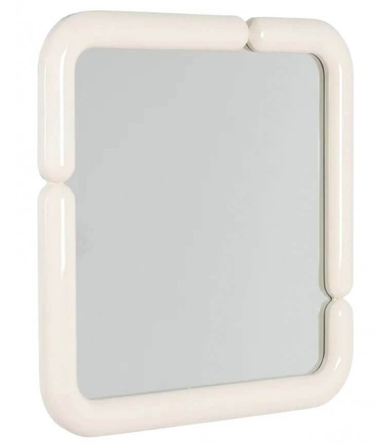 Espejo cuadrado con marco crema brillante y diseño retro.