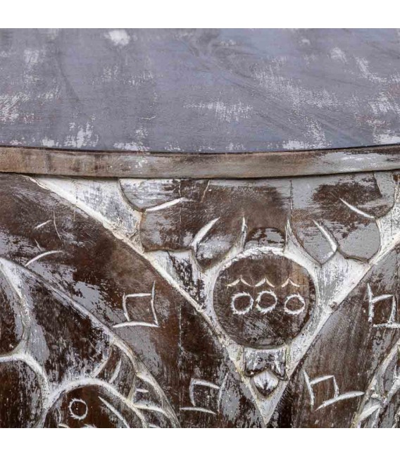 Mesa de centro redonda de madera tallada a mano con acabado blanco. 3