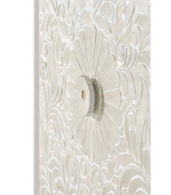 Armario alacena puertas talladas acabado blanco y beige. 1