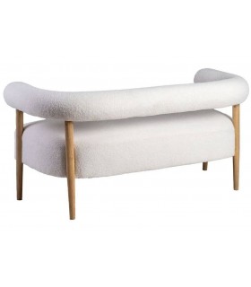 Sofá 2 plazas estilo moderno con bouclé blanco y madera natural.