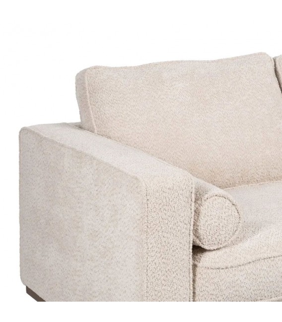 Sofá 2 plazas XL blanco roto patas madera nogal y dorado tipo barco. 3