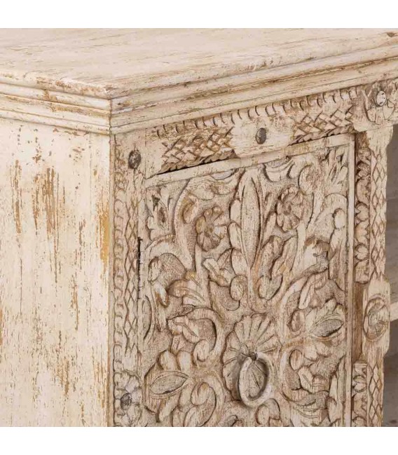 Mueble TV tallado blanco roto con puertas estilo étnico artesanal. 4
