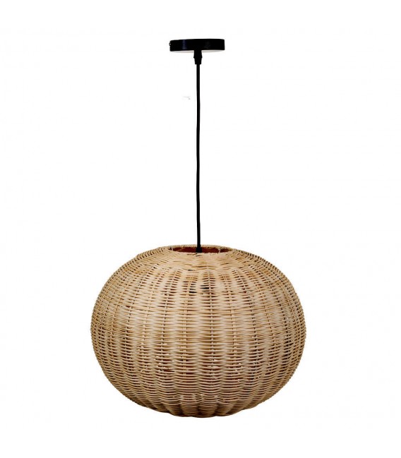 Lámpara de techo en ratán trenzado, diseño natural y acogedor.