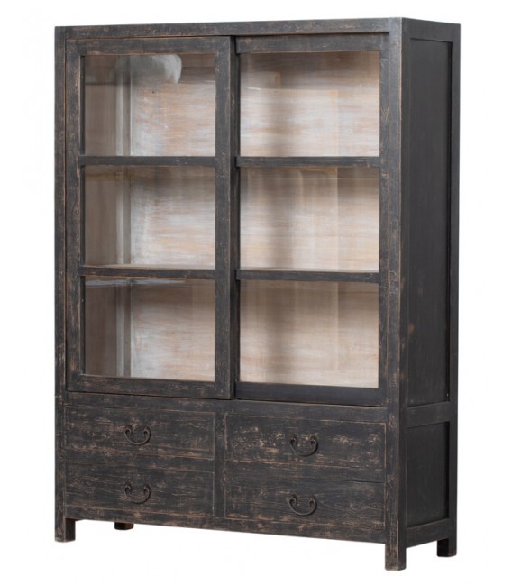 Vitrina oriental negra con puertas correderas y cajones de madera.