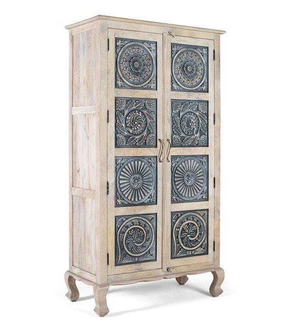Armario alacena de madera tallada natural y azul, estilo étnico.