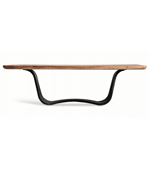 Mesa de comedor industrial en madera natural y hierro negro.1