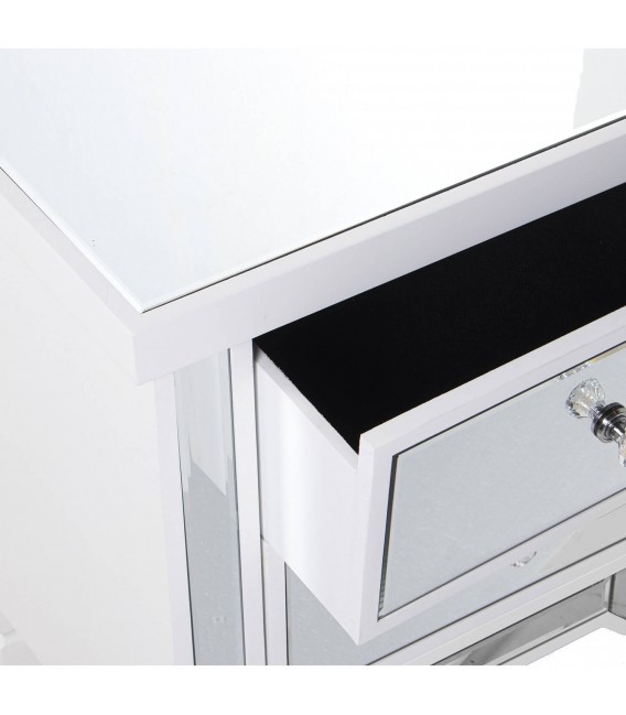 Mesita blanca con dos cajones y frentes de espejo biselado.3