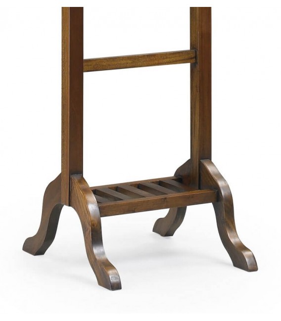 Galán de noche colonial con cajones, colgador y base estable.2